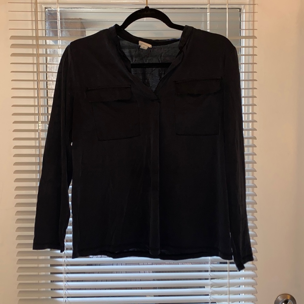 Black long sleeve collared blouse